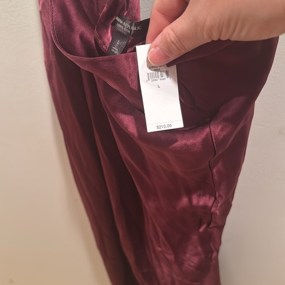 NWT Banana Republic Dark Cherry Divine Silk One Shoulder Dress Large - Picture 5 of 10